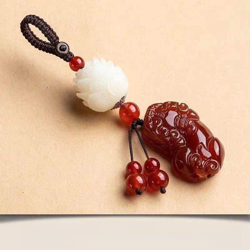 Pendant Lotus Keychain Car Cha - đánh giá và giá Resin Art A Keychain
