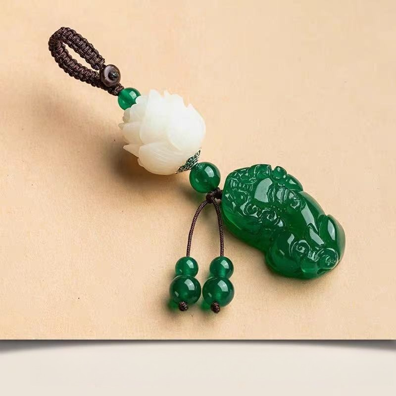Pendant Lotus Keychain Car Cha - đánh giá và giá Resin Art A Keychain